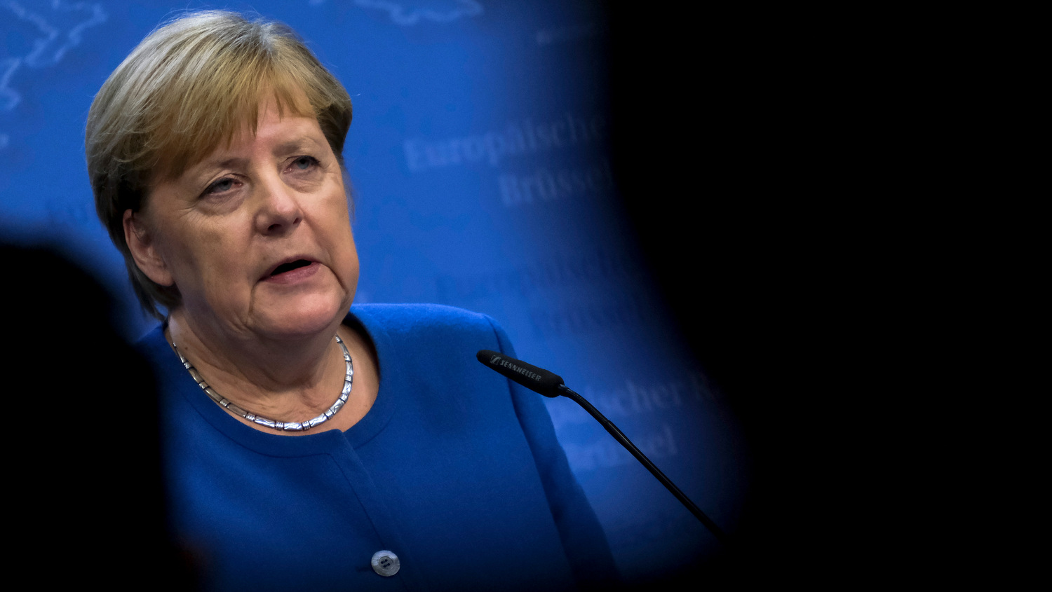 Cover articolo La prima Merkel ex cancelliera